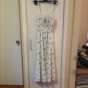 Faithfull the Brand White and Blue Floral Maxi Dress Small